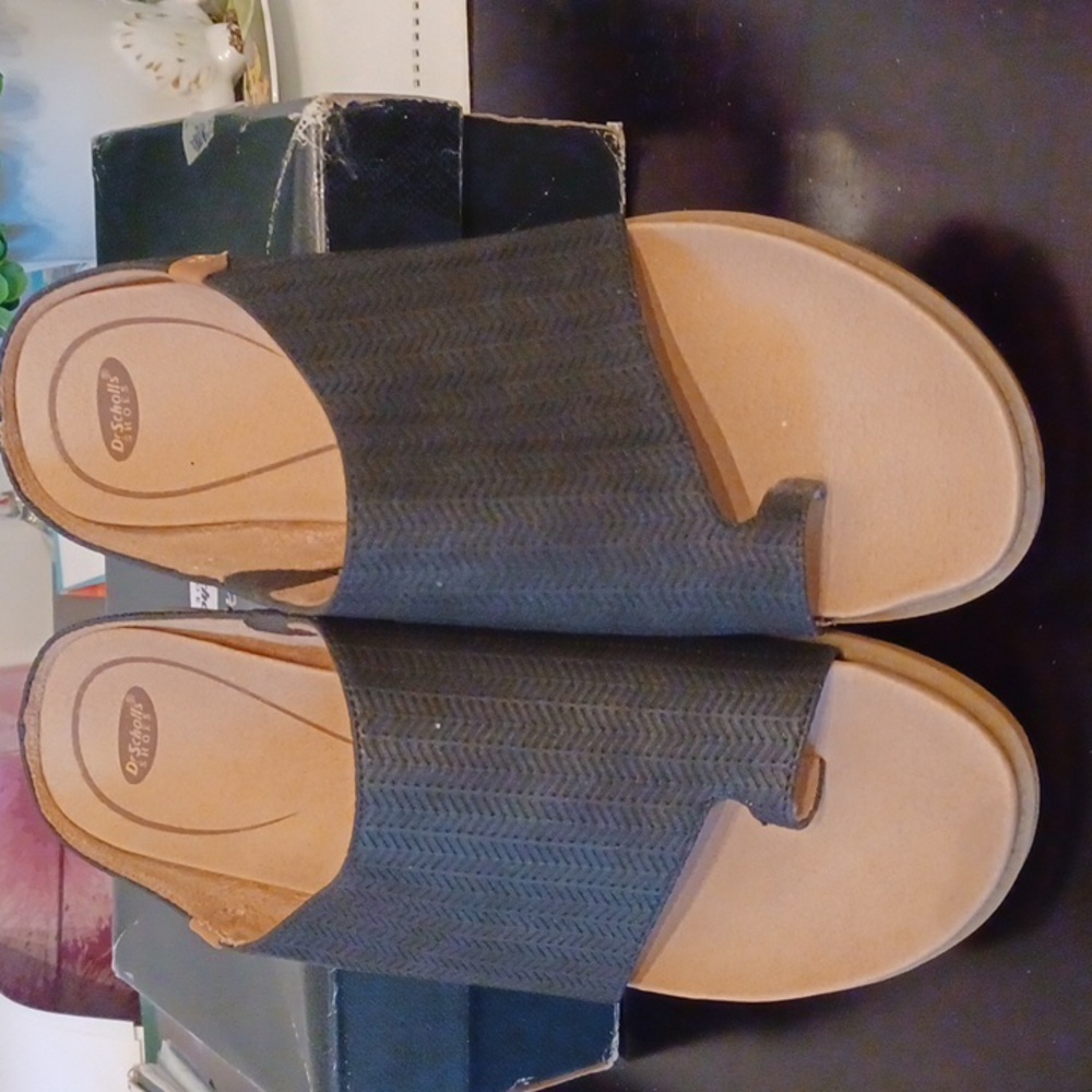 Dr. Scholl's Sz (8M) Black Textured Slide Sandals.